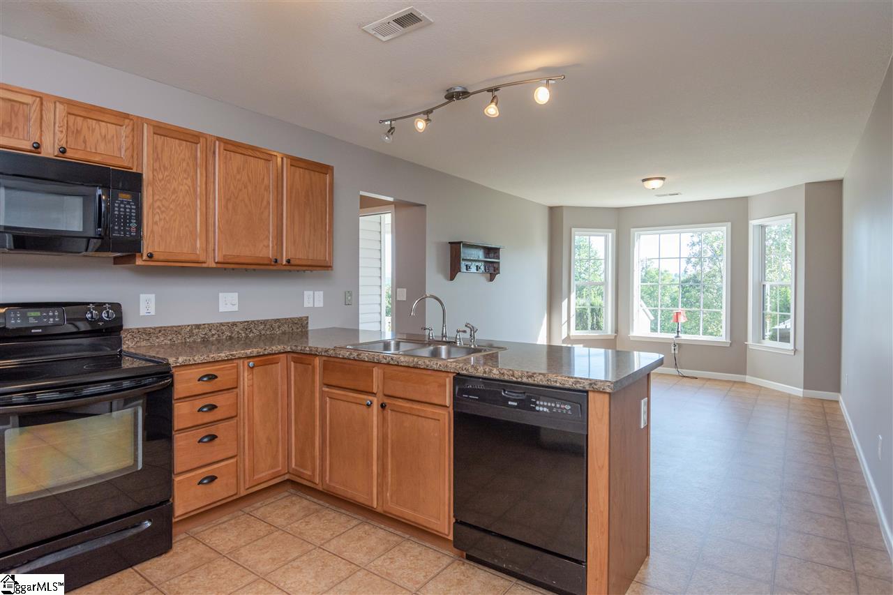 10 Kinlock Lane Travelers Rest, SC 29690 - Photo 9 of 29