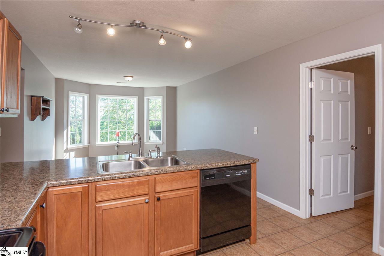 10 Kinlock Lane Travelers Rest, SC 29690 - Photo 10 of 29