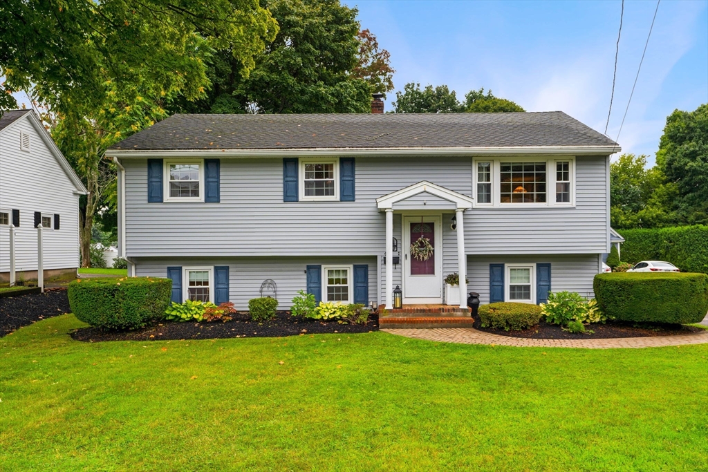 46 Rivercliff Road Lowell, MA 01852 - Photo 1 of 42 Gallery Image 1