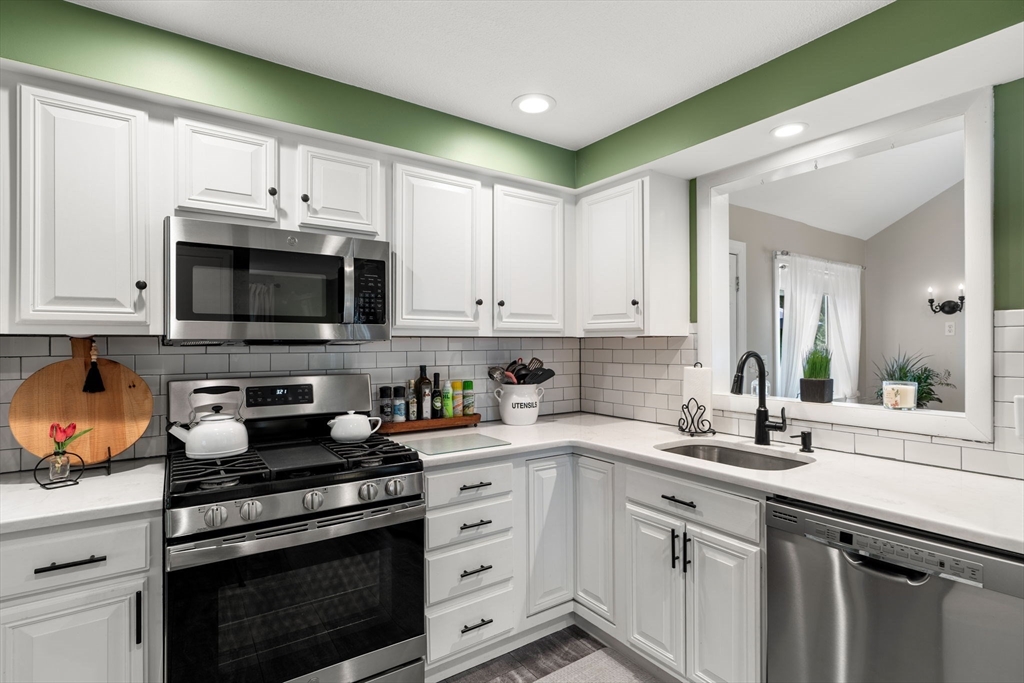 46 Rivercliff Road Lowell, MA 01852 - Photo 14 of 42 Gallery Image 14