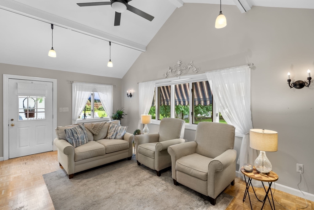 46 Rivercliff Road Lowell, MA 01852 - Photo 18 of 42 Gallery Image 18