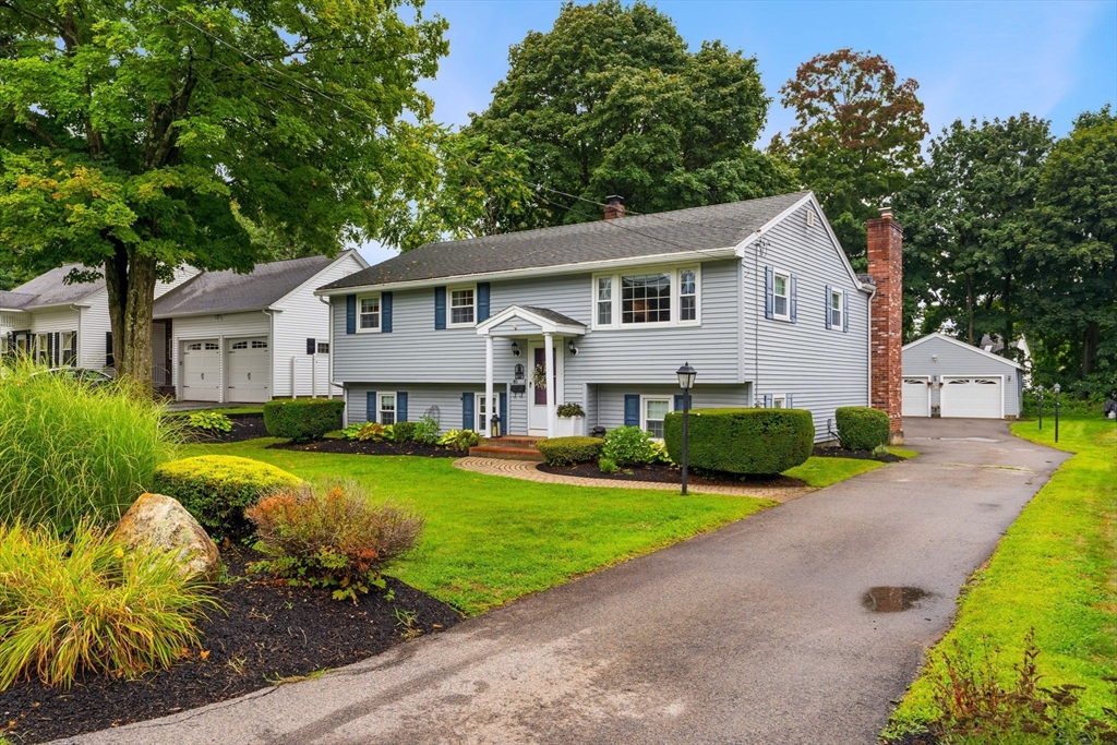 46 Rivercliff Road Lowell, MA 01852 - Photo 3 of 42 Gallery Image 3