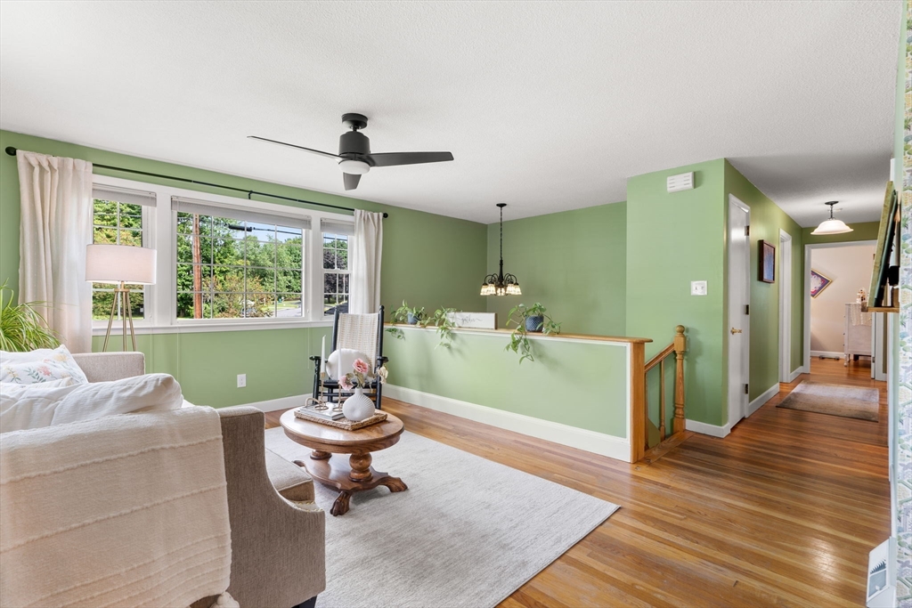 46 Rivercliff Road Lowell, MA 01852 - Photo 8 of 42 Gallery Image 8