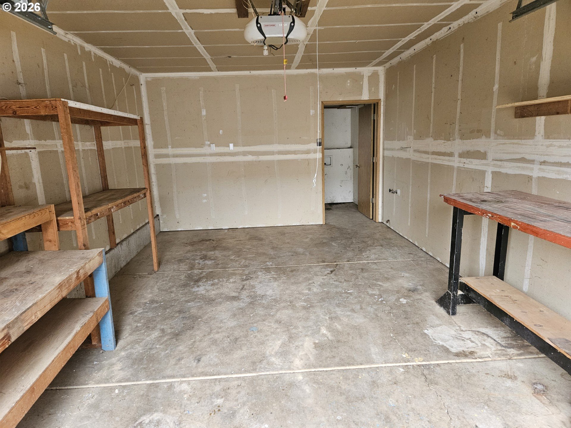 421-425 South 58th Street Springfield, OR 97478 - Photo 8 of 9