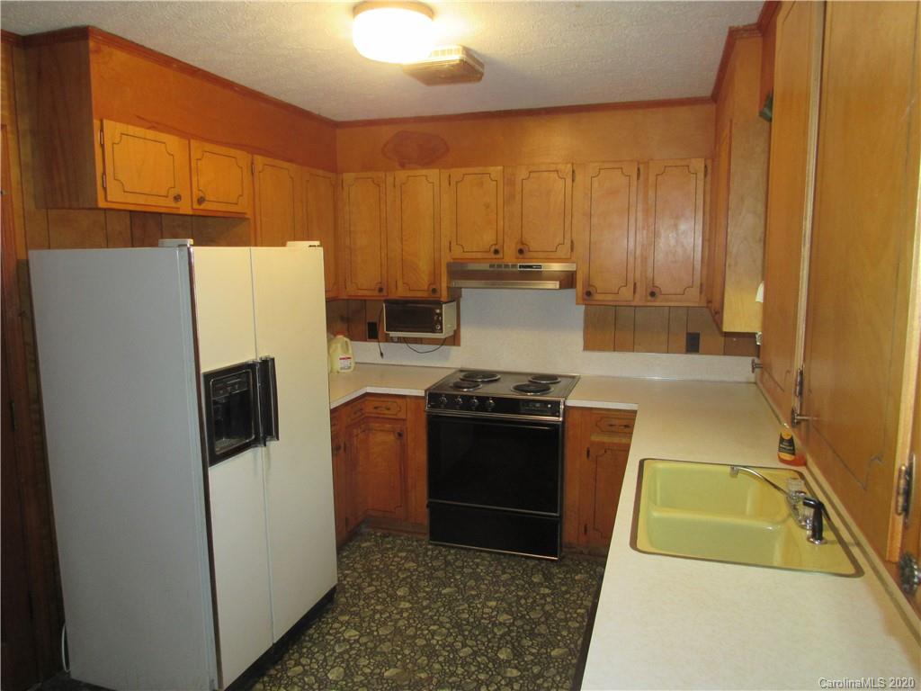 816 Charles Road Shelby, NC 28152 - Photo 5 of 13 Gallery Image 5