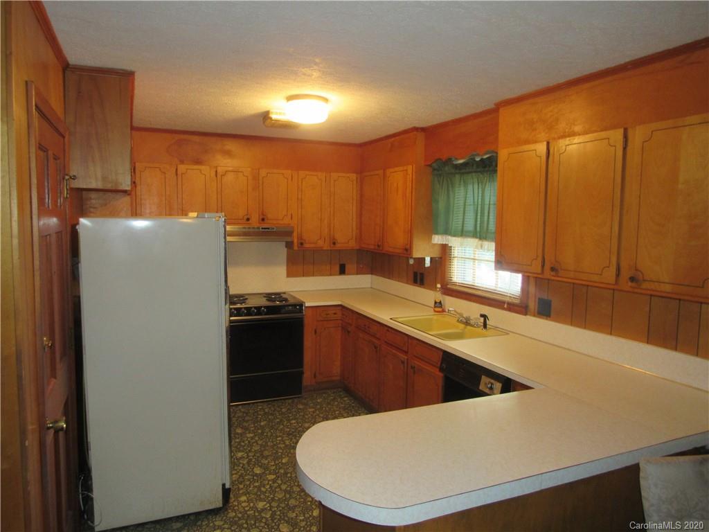 816 Charles Road Shelby, NC 28152 - Photo 6 of 13 Gallery Image 6