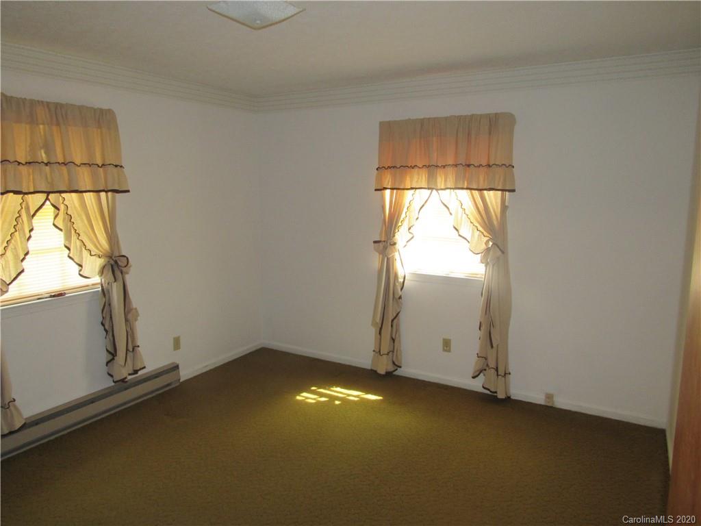 816 Charles Road Shelby, NC 28152 - Photo 9 of 13 Gallery Image 9