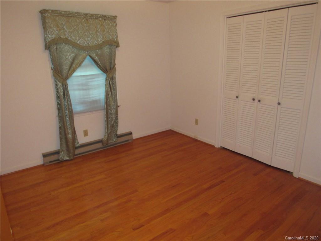 816 Charles Road Shelby, NC 28152 - Photo 10 of 13 Gallery Image 10