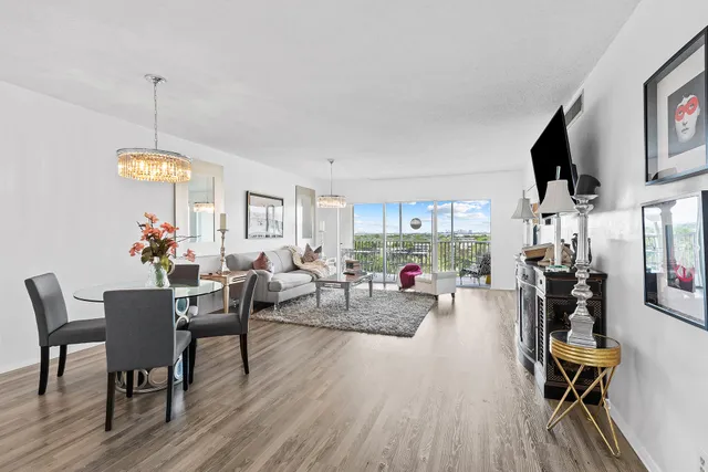 $4,200 | 3200 North Palm Aire Drive, Unit 901, Pompano Beach, FL 33069
