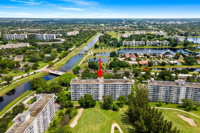 $4,200 | 3200 North Palm Aire Drive, Unit 901, Pompano Beach, FL 33069
