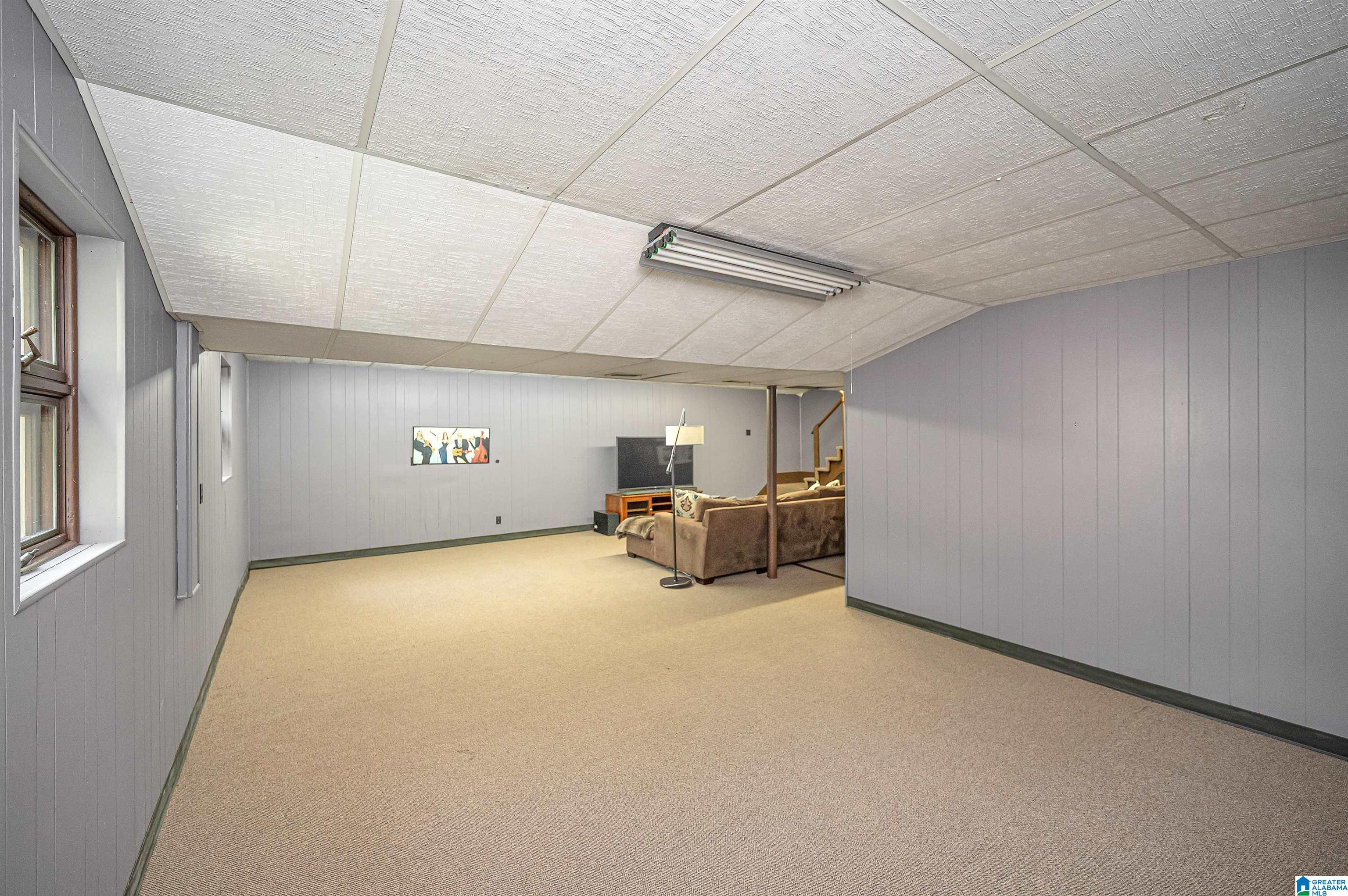 909 Rockford Road Birmingham, AL 35222 - Photo 35 of 46