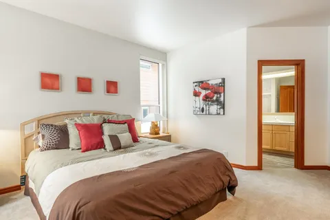 $1,879,000 | 244 Ridge Way, Mammoth Lakes, CA 93546