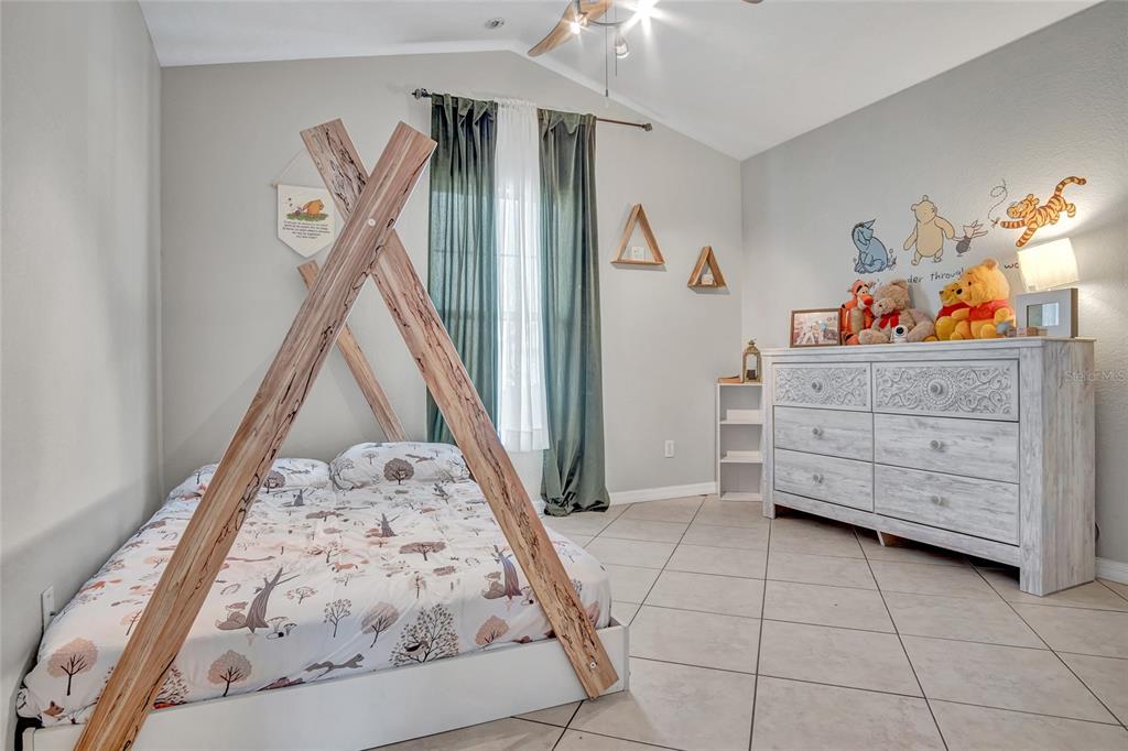 8335 Adele Road Lakeland, FL 33810 - Photo 15 of 30
