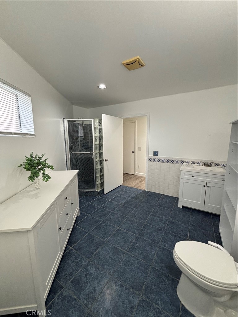 7271 Wood Riverside, CA 92506 - Photo 7 of 7