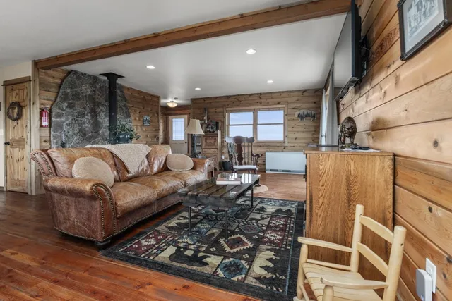 $10,750,000 | 6742 Jackson County Road 24, Coalmont, CO 80430