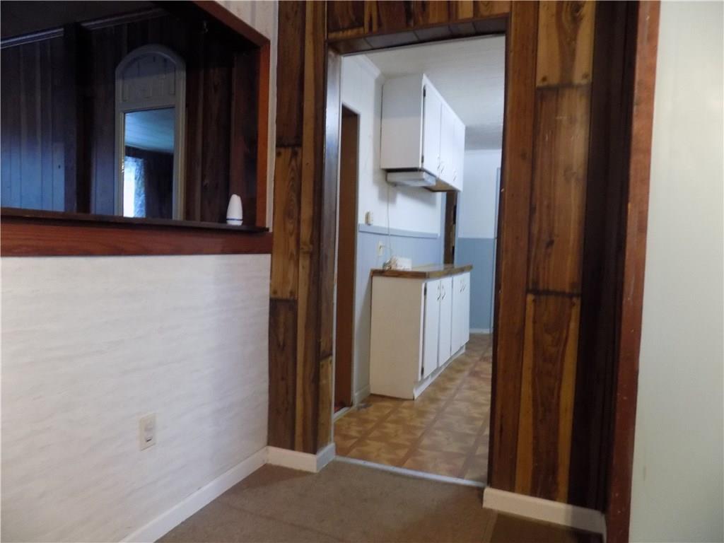 123 Tipple Row Road Luxor, PA 15662 - Photo 3 of 20 Gallery Image 3