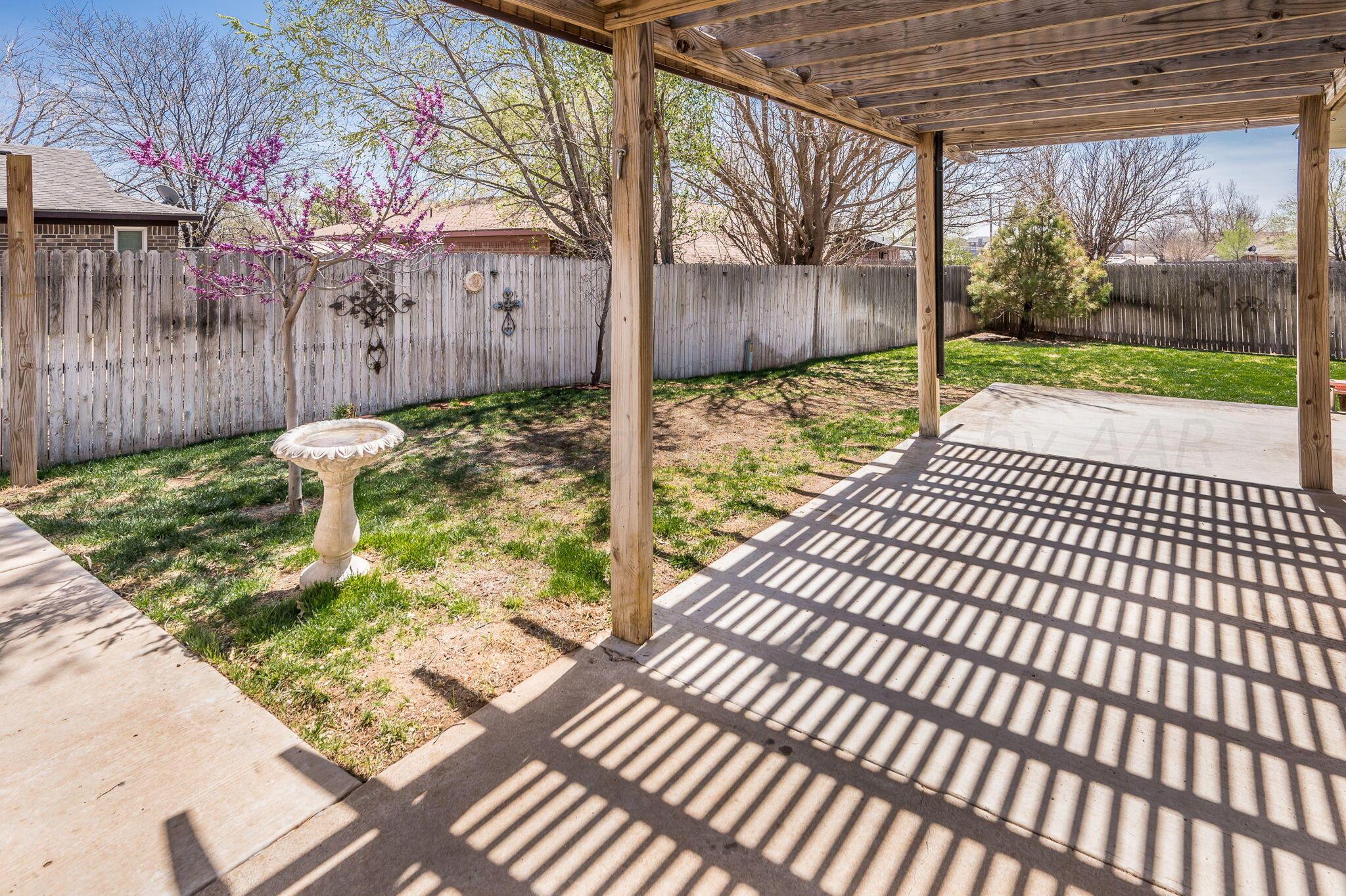 5205 Raindrop Lane Amarillo, TX 79110 - Photo 19 of 23 Back Yard