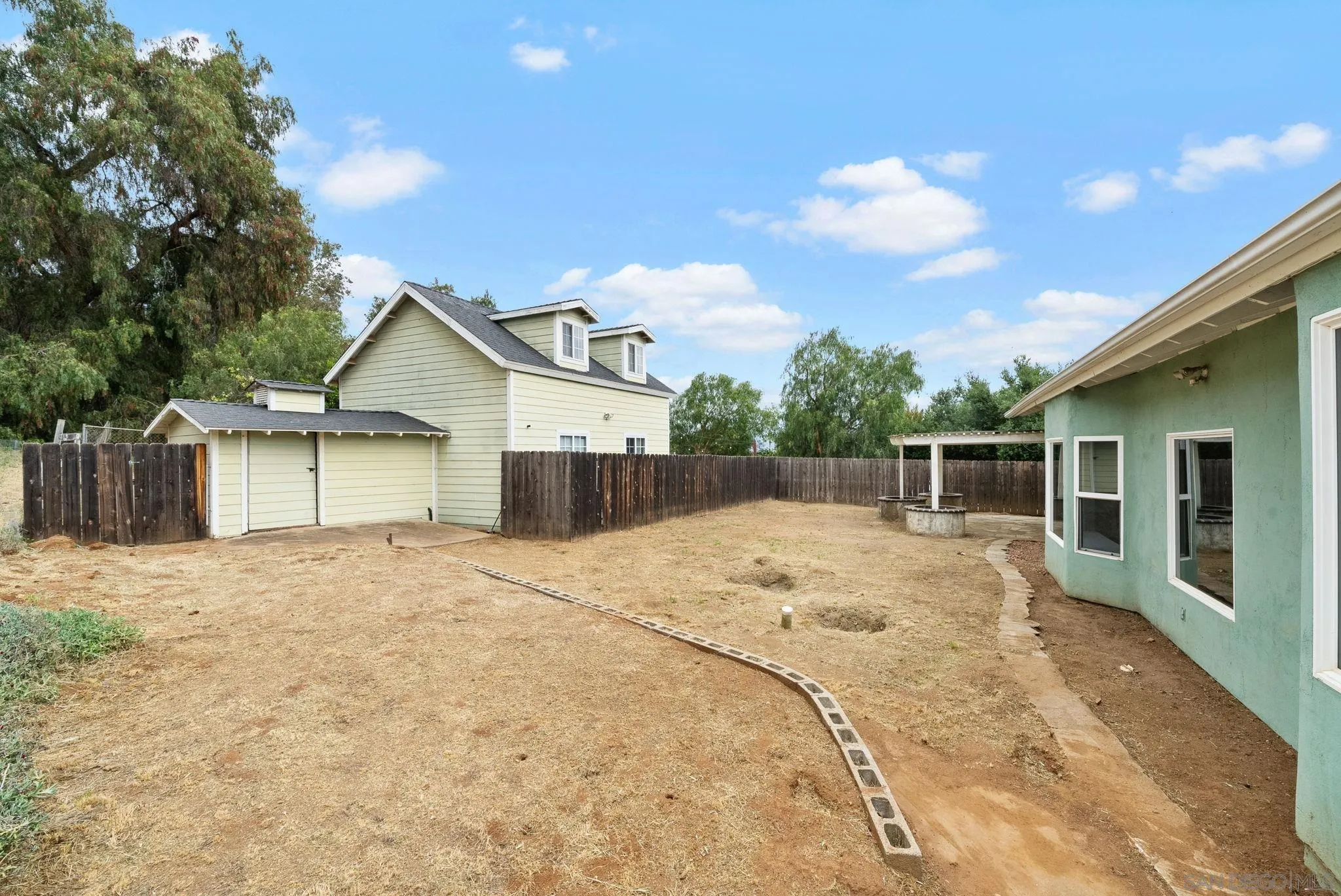 11507 Pinehurst Drive Lakeside, CA 92040 - Photo 21 of 25 a view of a house with a patio