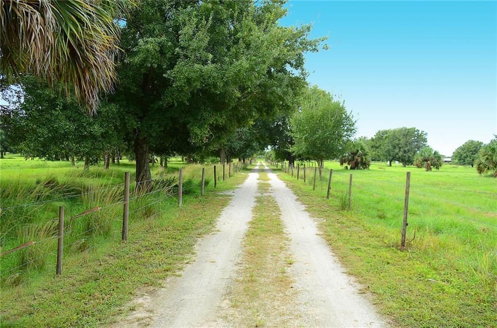 5425 Koblegard Road Fort Pierce, FL 34951 - Photo 5 of 36 Gallery Image 5