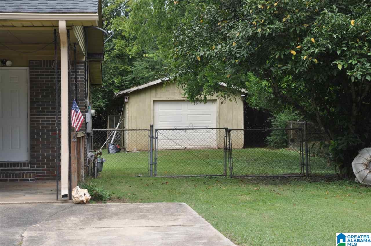525 Virginia Street Gardendale, AL 35071 - Photo 2 of 23