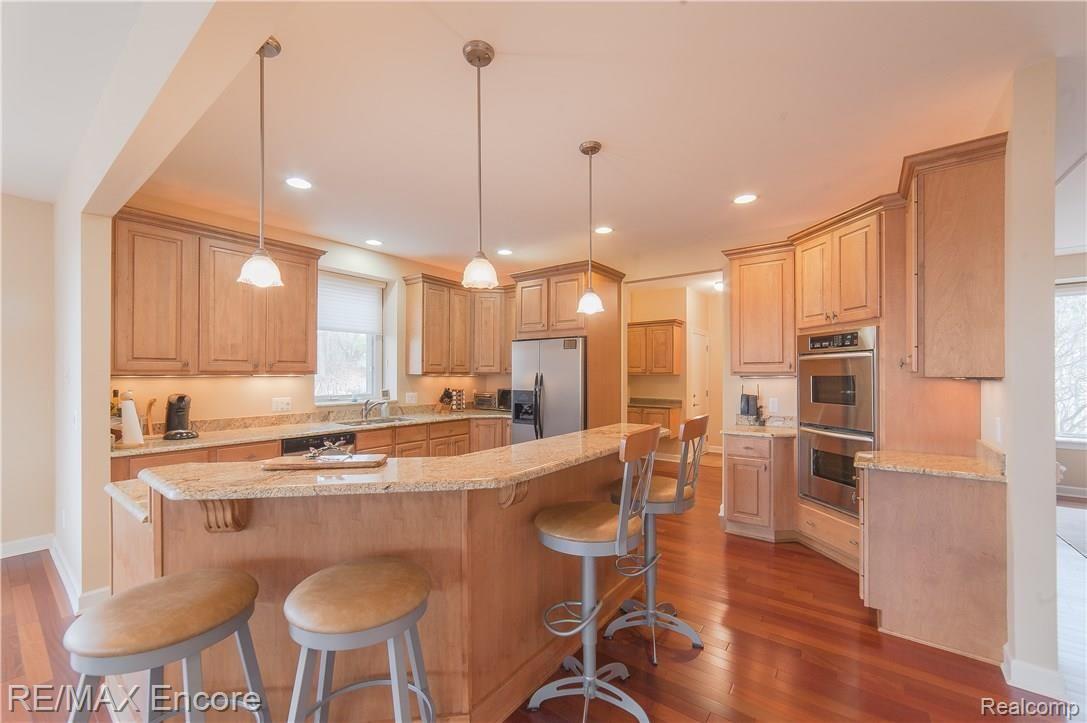 5482 Boulderwood Ridge Clarkston, MI 48348 - Photo 14 of 78 5482 Boulder Ridge-9.jpg