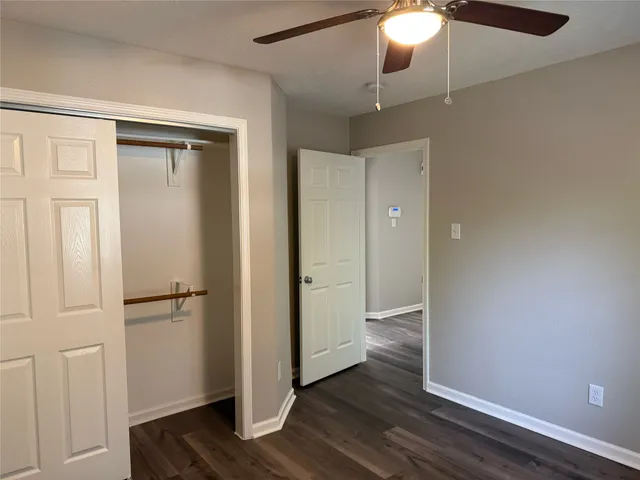 $229,900 | 13210 Barton Meadow Lane, Rosharon, TX 77583