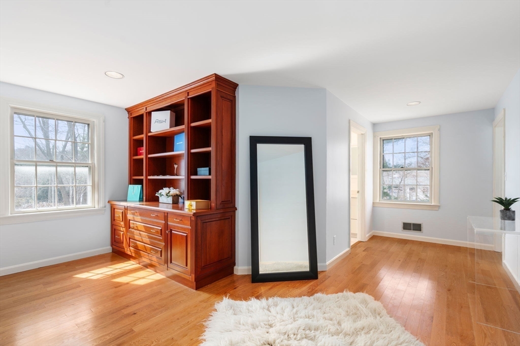 45 Verndale Road Newton, MA 02461 - Photo 13 of 28 Gallery Image 13
