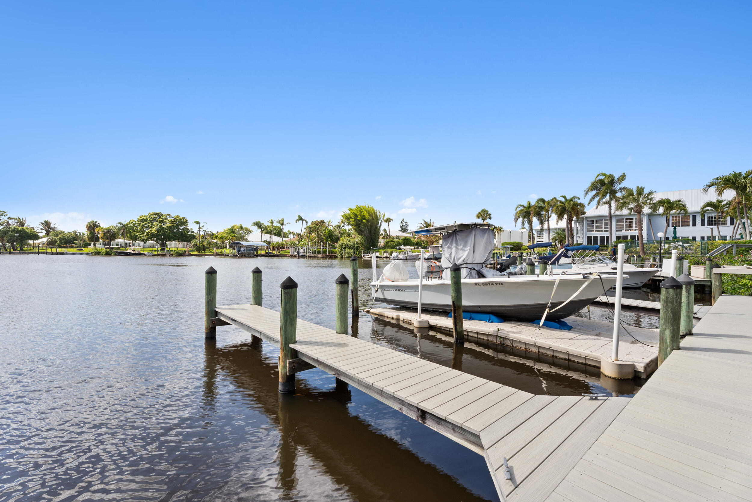 934 Northwest Spruce Ridge Drive, Unit 2 Stuart, FL 34994 - Photo 22 of 34 21_smg08253