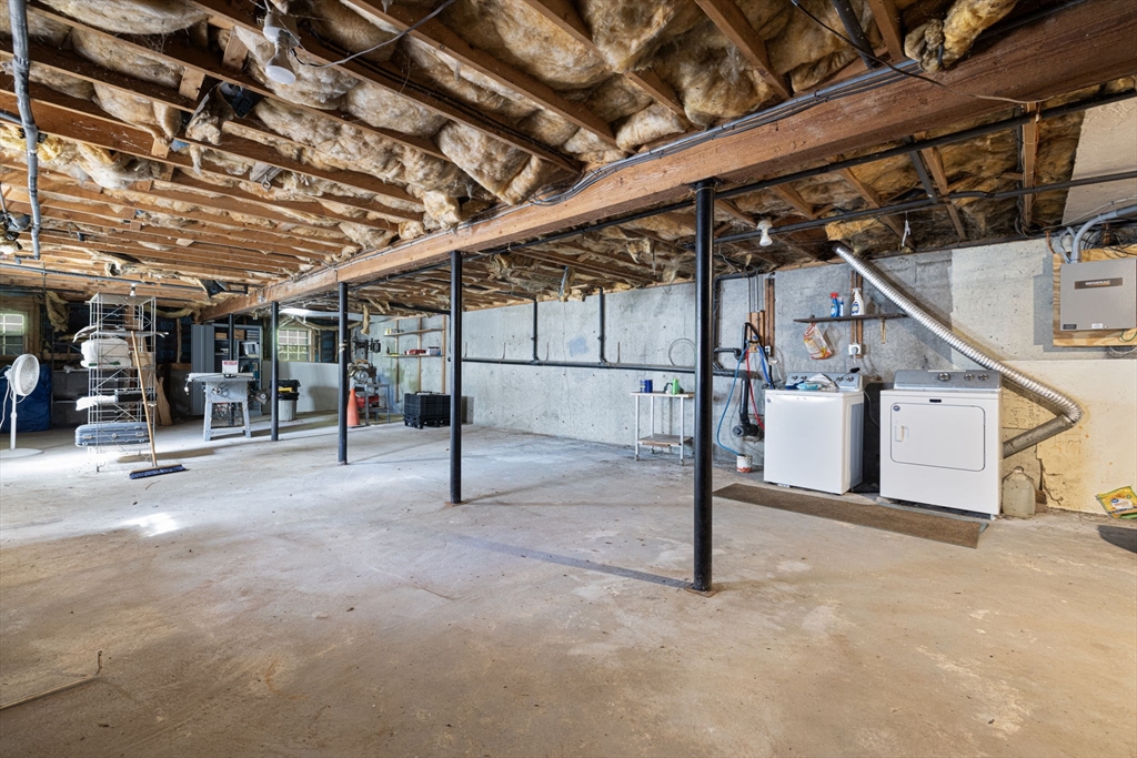 40 Union Street Blackstone, MA 01504 - Photo 39 of 40 a view of empty room