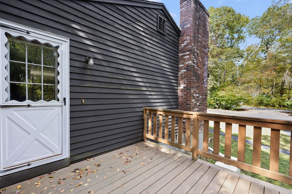 40 Union Street Blackstone, MA 01504 - Photo 7 of 40