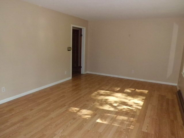 56320 Cedar Road Mishawaka, IN 46545 - Photo 2 of 8 Gallery Image 2