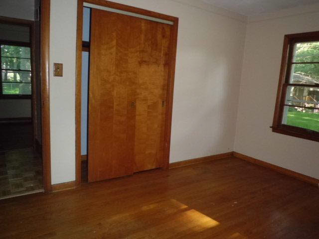 56320 Cedar Road Mishawaka, IN 46545 - Photo 7 of 8 Gallery Image 7