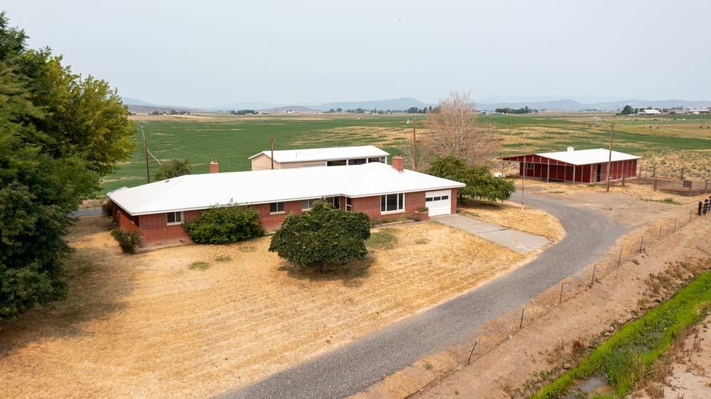 13580 Springlake Road Klamath Falls, OR 97603 - Photo 48 of 63 13580SpringLakeRd.-54