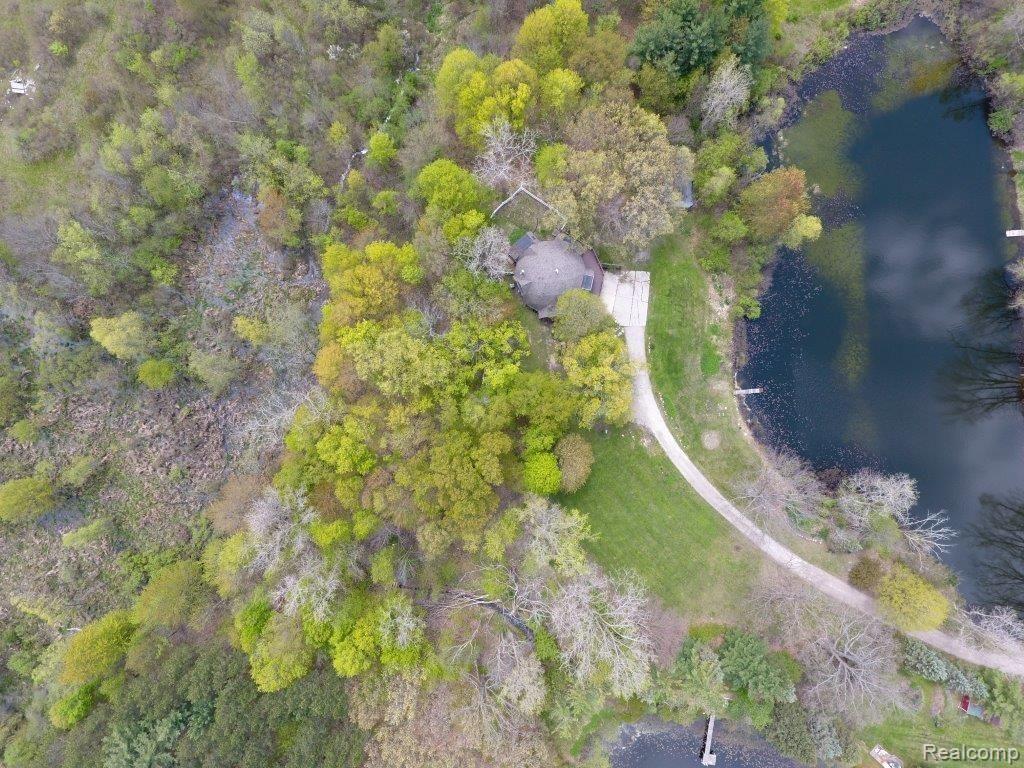2228 North Henderson Road Davison, MI 48423 - Photo 50 of 52 From Above