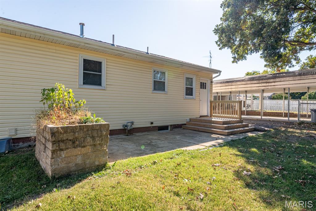 535 Scott Street Ste. Genevieve, MO 63670 - Photo 38 of 53