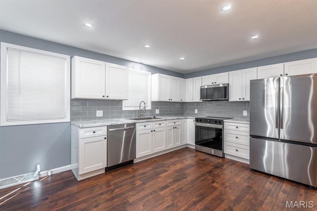 535 Scott Street Ste. Genevieve, MO 63670 - Photo 10 of 53