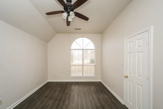 $1,675 | 7117 Gloucester Way Drive, Memphis, TN 38125