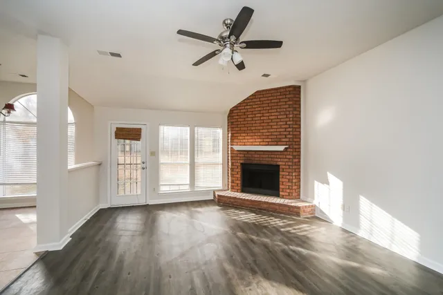 $1,675 | 7117 Gloucester Way Drive, Memphis, TN 38125