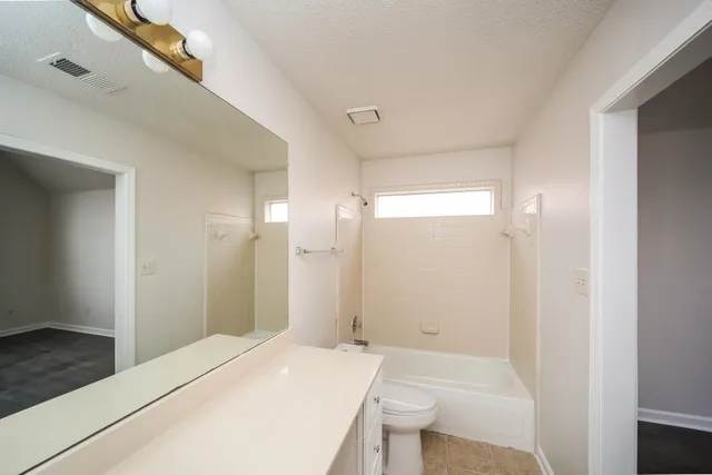 $1,675 | 7117 Gloucester Way Drive, Memphis, TN 38125