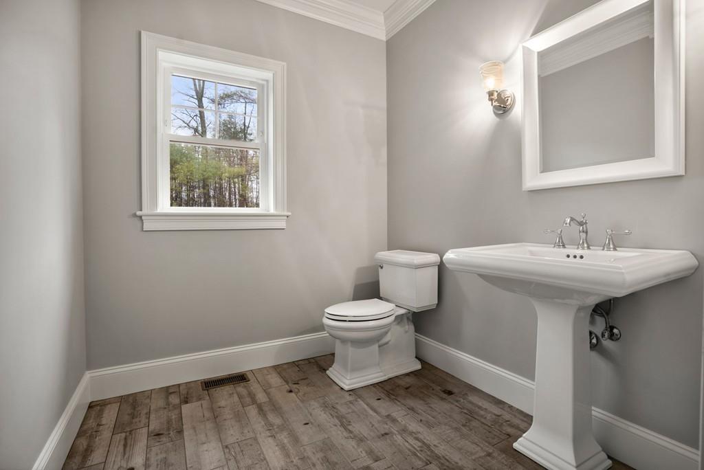159 Forbush Mill Road Bolton, MA 01740 - Photo 18 of 30