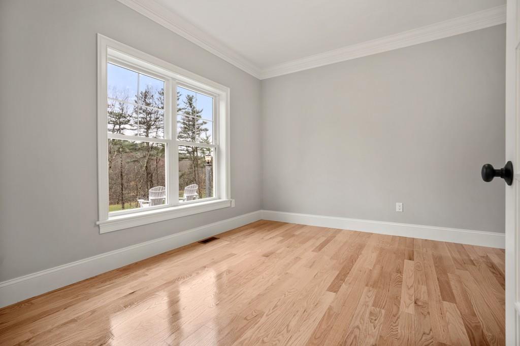 159 Forbush Mill Road Bolton, MA 01740 - Photo 8 of 30