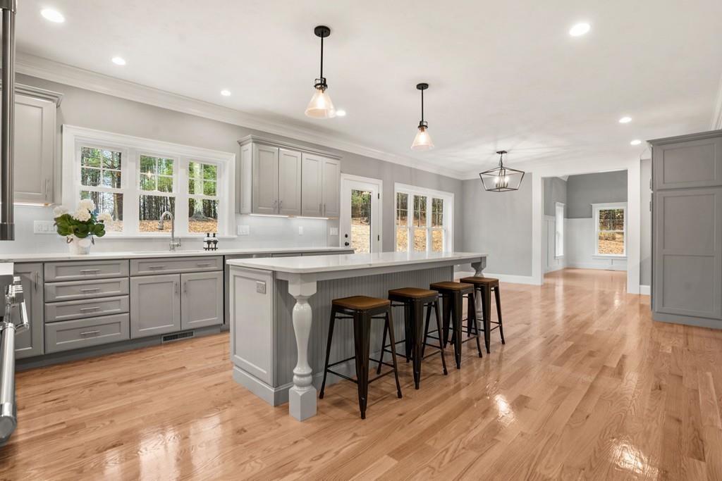 159 Forbush Mill Road Bolton, MA 01740 - Photo 9 of 30