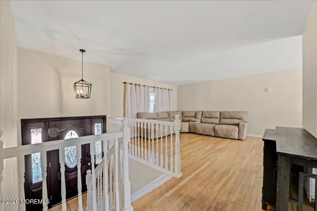 $715,000 | 4 Willow Grove Way, Manalapan, NJ 07726