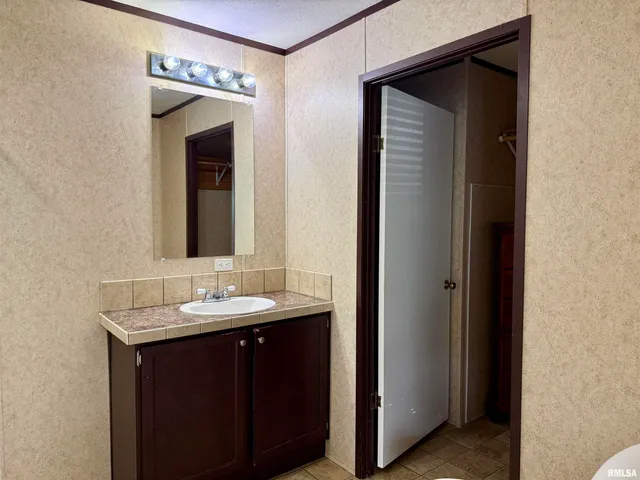 $82,500 | 113 21st Street, Metropolis, IL 62960