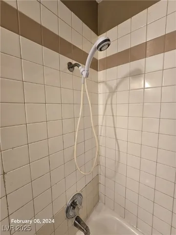 $1,045 | 505 Mckellar Circle, Unit 1, Las Vegas, NV 89119