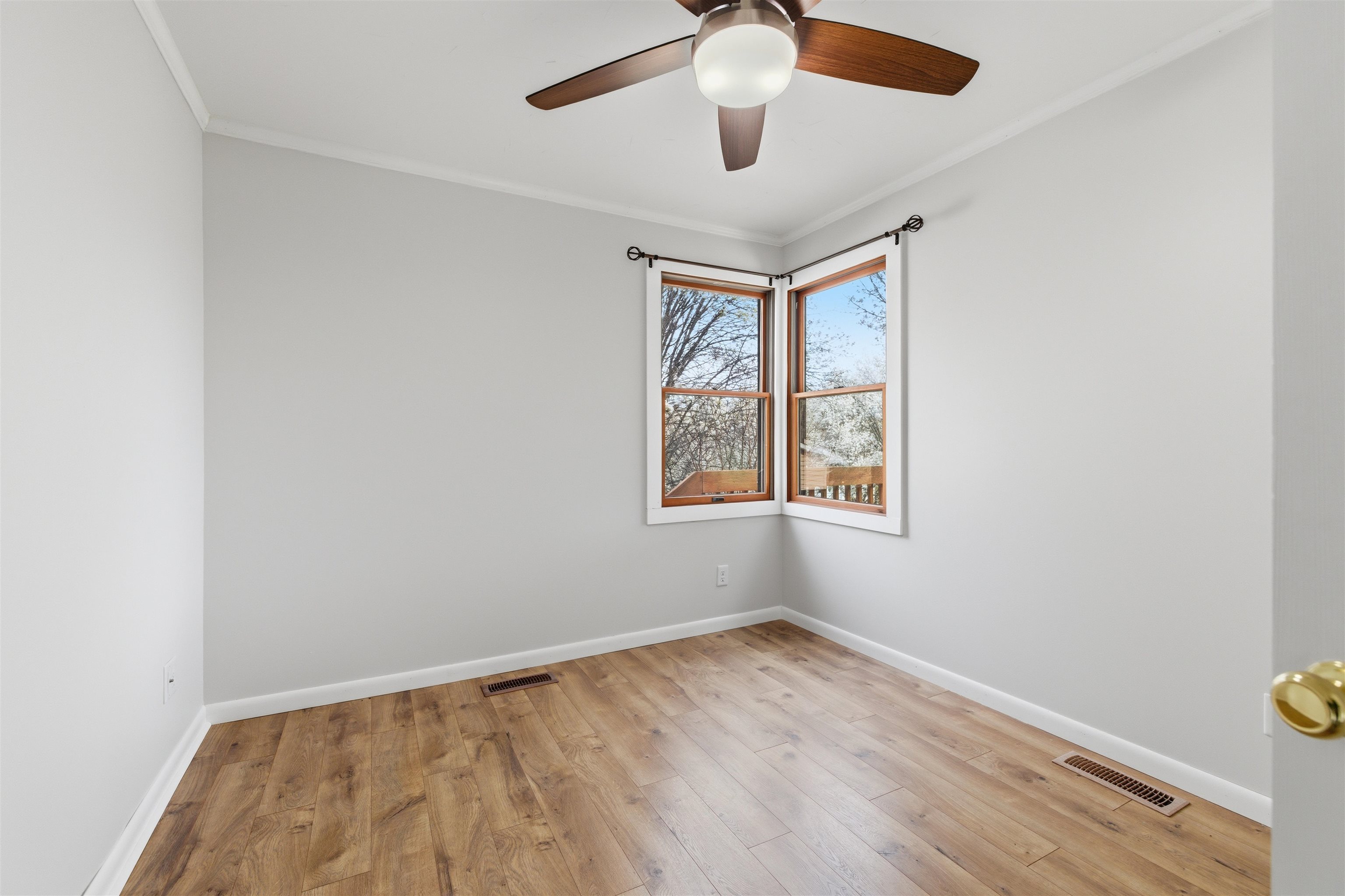 3210 Arrowhead Road Harrisonburg, VA 22801 - Photo 20 of 44 northwest side off sunroom.