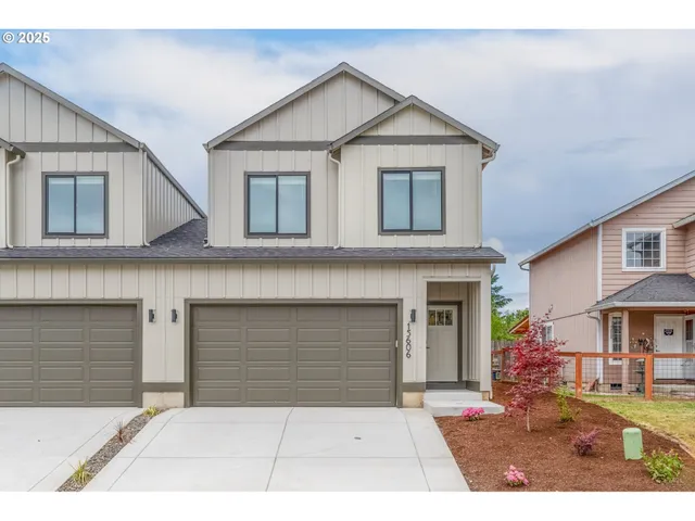 $424,900 | 15606 Northeast 15th Place, Vancouver, WA 98686
