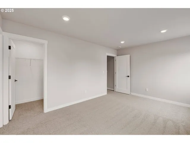 $424,900 | 15606 Northeast 15th Place, Vancouver, WA 98686