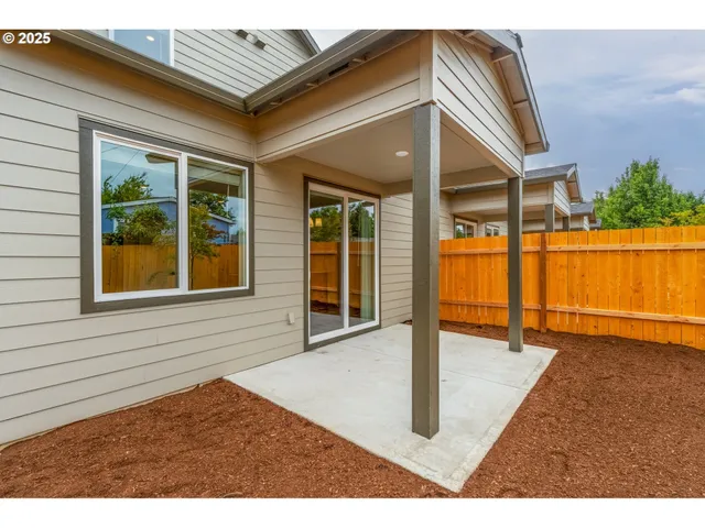 $424,900 | 15606 Northeast 15th Place, Vancouver, WA 98686