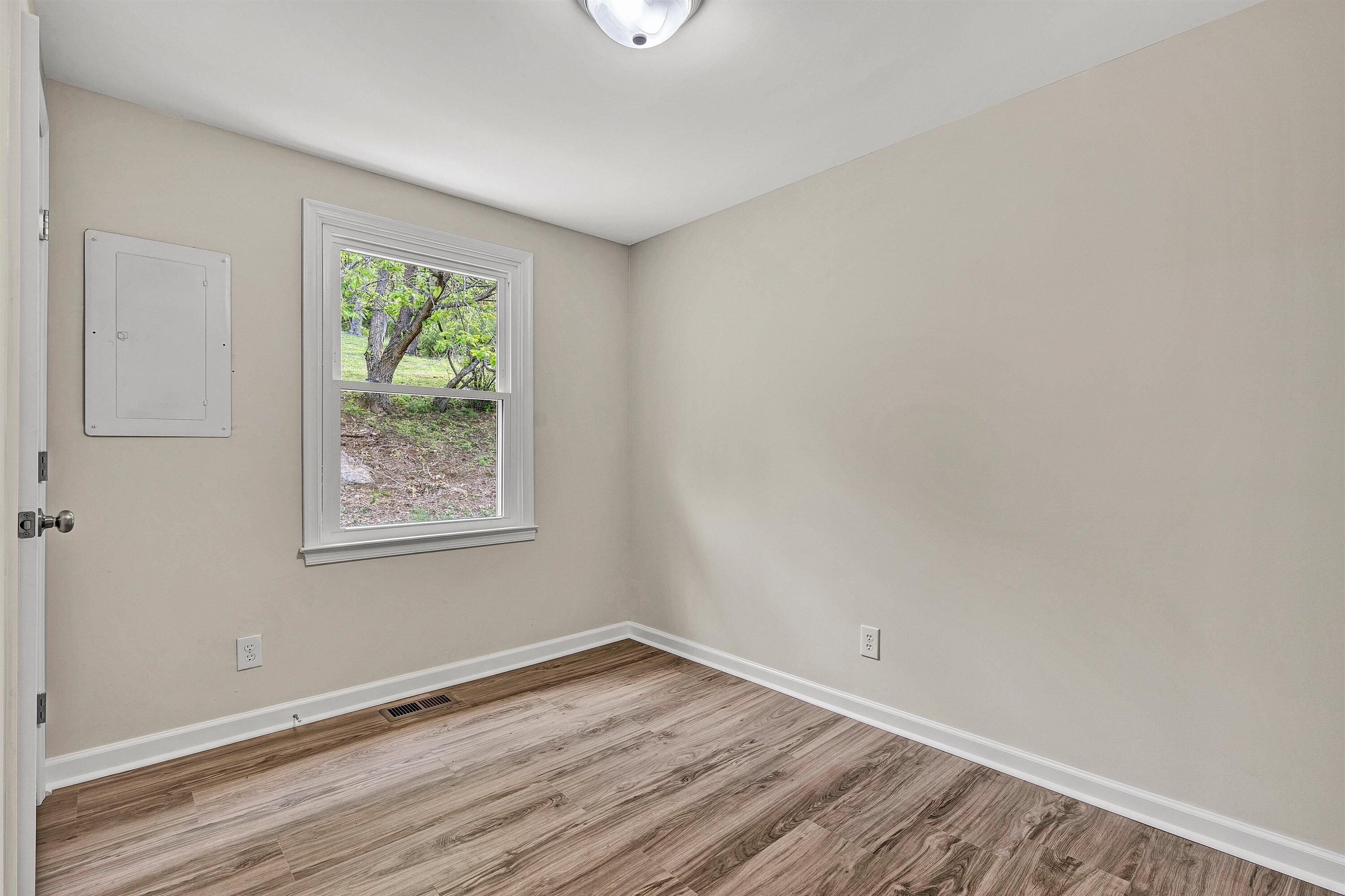 1650 Haymakertown Road Fincastle, VA 24090 - Photo 18 of 29 19-SGP-06271